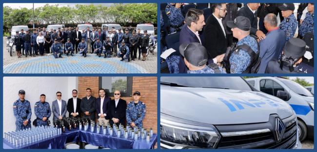 Fotografía: INPEC, USPEC, entrega y camionetas