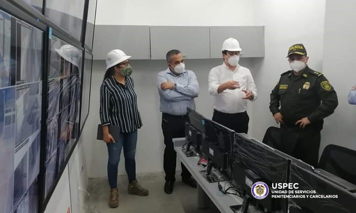 Visita técnica y verificación de obras de infraestructura por un costo de $90 mil millones en el departamento de Santander